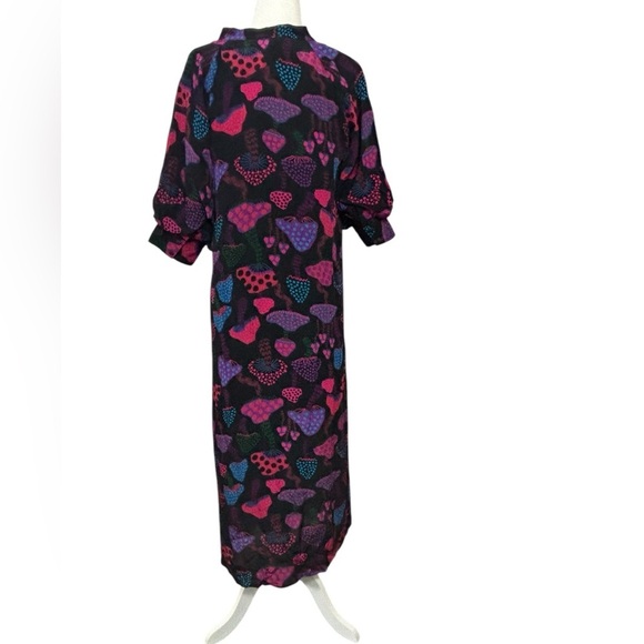 FARM Rio Black and Pink Maxi Dress - Picture 3 of 13